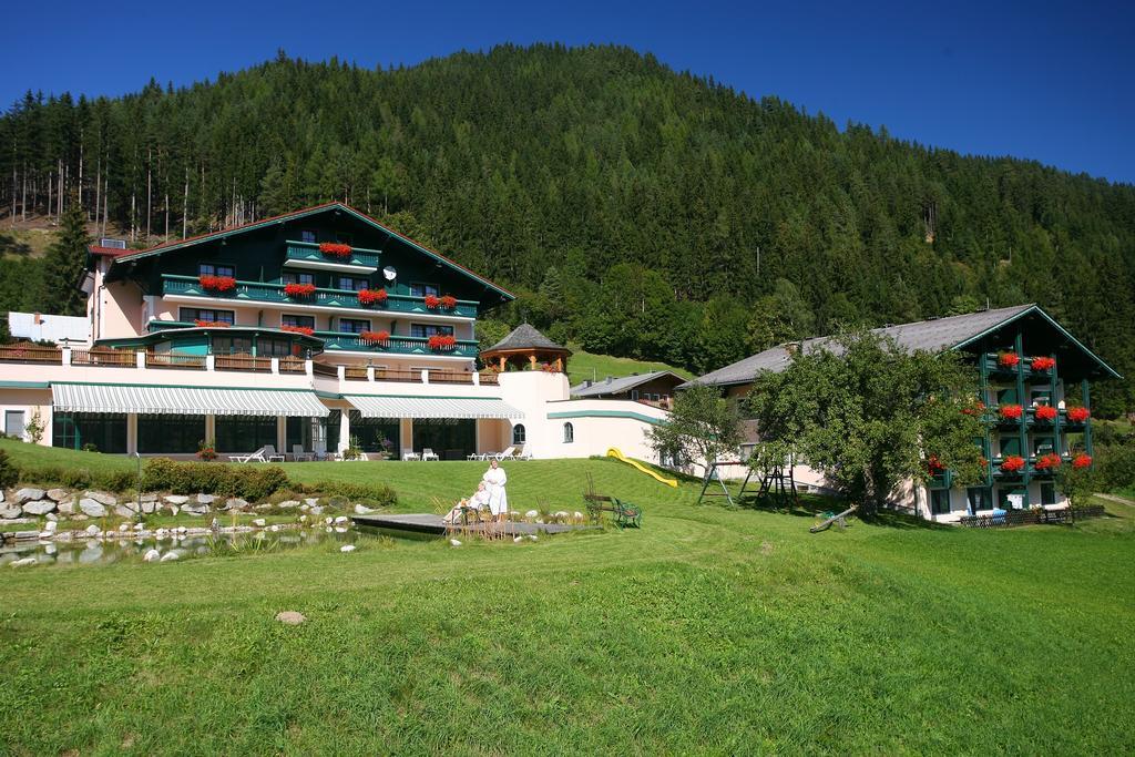 Alpenhotel Neuwirt Шладминг Экстерьер фото